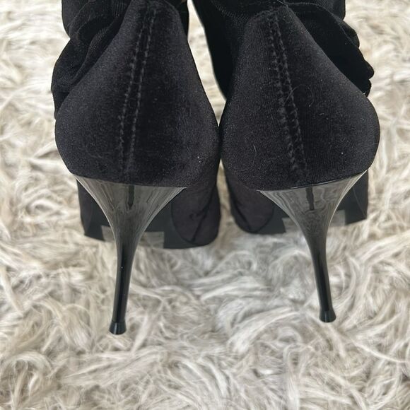 NWOB Jeffrey Campbell Florette Velvet Pointed Toe Sock Ankle Boots Black Sz 8.5 - Picture 11 of 15